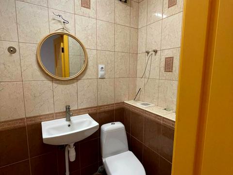 коммерческая по адресу Антоновича ул. (Сталинградской битвы), 74