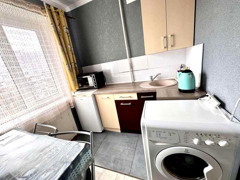 квартира за адресою житловий масив Тополя-2 вул., 6