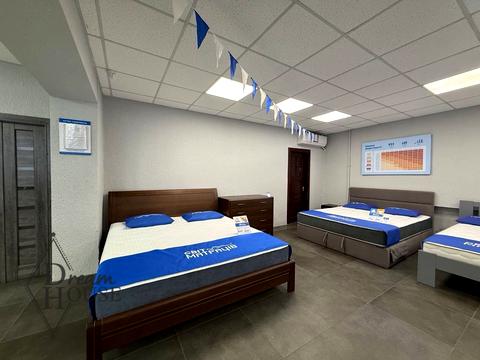 коммерческая по адресу Победы просп., 4