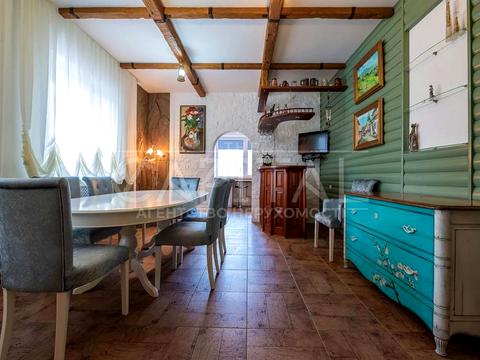 будинок за адресою Польова вул.