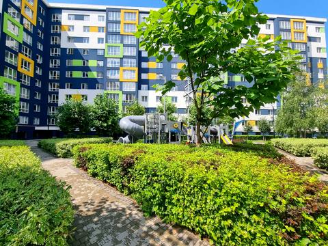 квартира за адресою Вишнева вул., 33