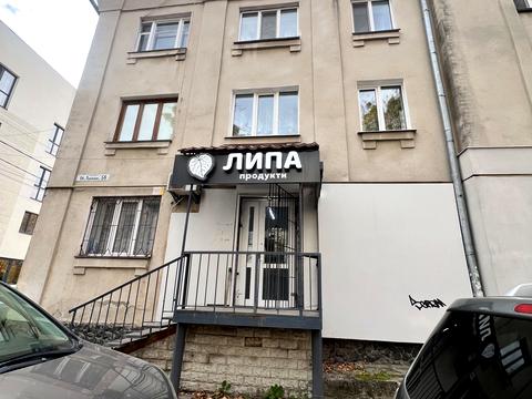 комерційна за адресою 16 Липня вул., 58