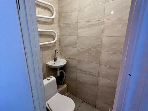 комерційна за адресою 16 Липня вул., 58