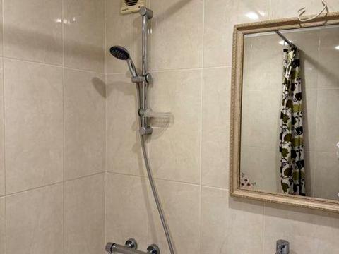 квартира за адресою Дарницький бульв., 8