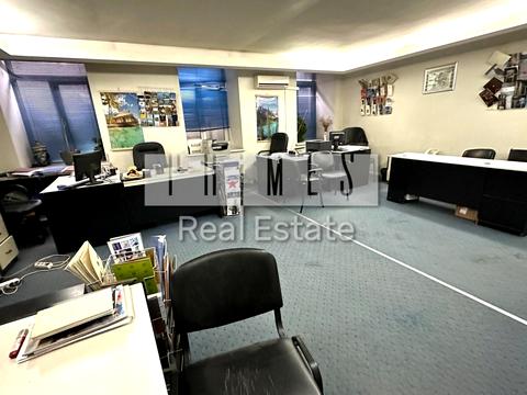 комерційна за адресою Ярославів Вал вул., 16