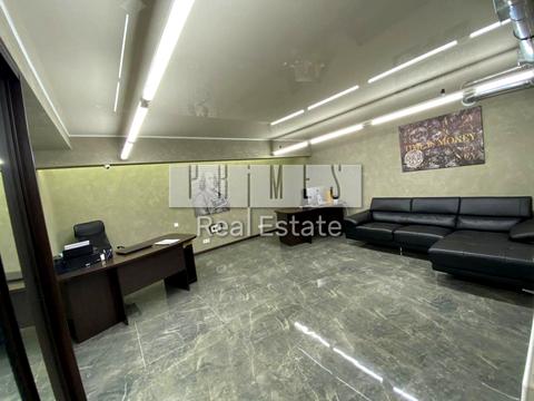 комерційна за адресою Миколи Бажана просп., 5