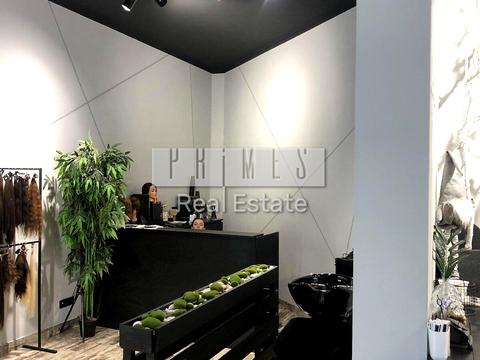 комерційна за адресою Володимира Івасюка просп. (Героїв Сталінграду), 2-Д