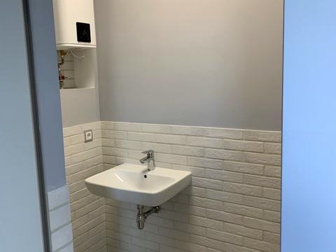 комерційна за адресою Володимира Івасюка просп. (Героїв Сталінграду), 12-Є