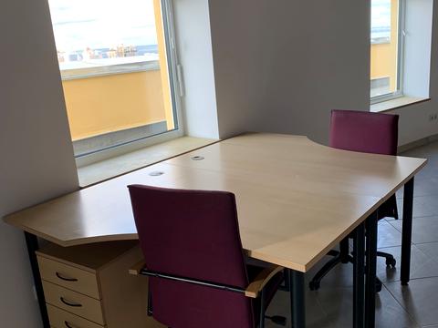 комерційна за адресою Володимира Івасюка просп. (Героїв Сталінграду), 12-Є