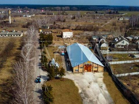 ділянка за адресою першого травня