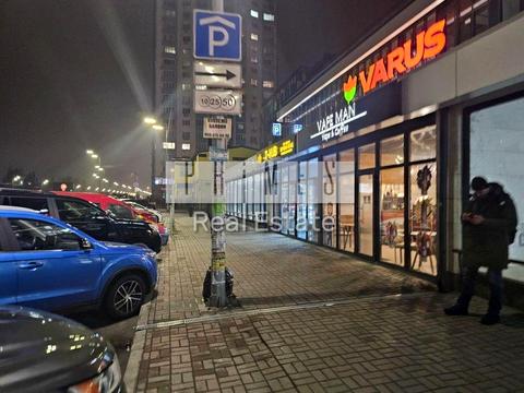 комерційна за адресою Оболонський просп., 1