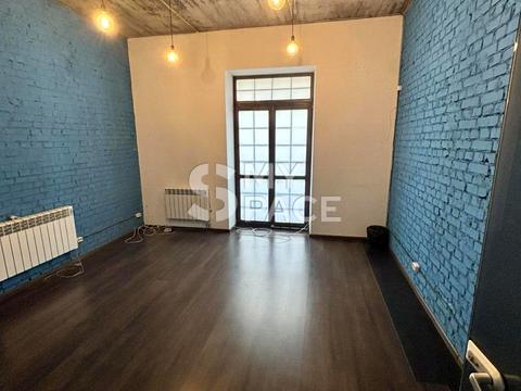 комерційна за адресою Кожум'яцька вул., 12-В