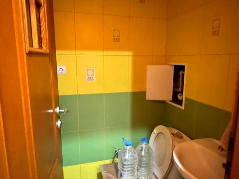 комерційна за адресою Свободи вул., 1