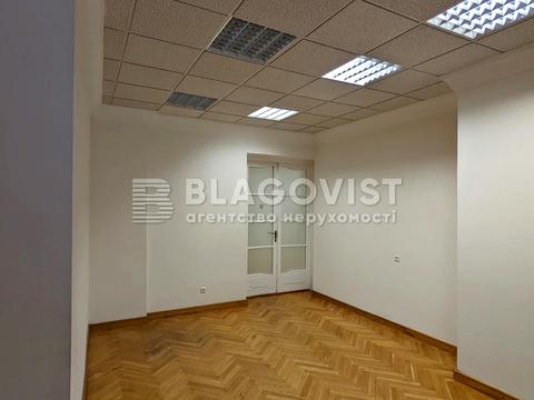 комерційна за адресою Богдана Хмельницького вул., 29/2