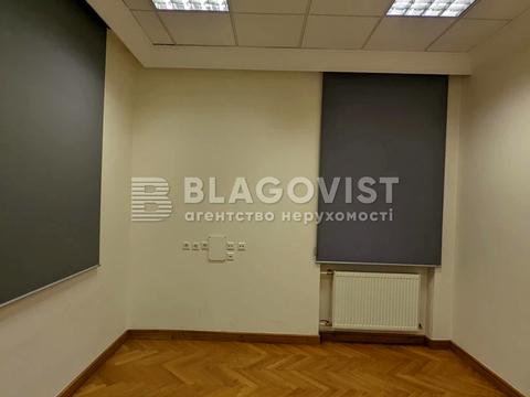 комерційна за адресою Богдана Хмельницького вул., 29/2