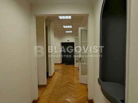 комерційна за адресою Богдана Хмельницького вул., 29/2