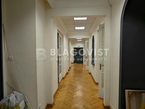 комерційна за адресою Богдана Хмельницького вул., 29/2