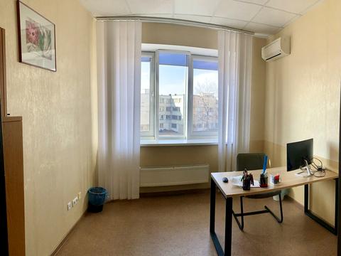 комерційна за адресою Оболонська набережна вул., 1, к1