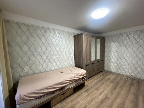 квартира за адресою Салютна вул., 27