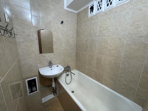 квартира за адресою Салютна вул., 27