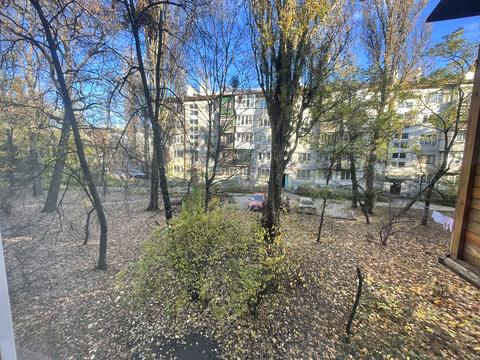 квартира за адресою Салютна вул., 27