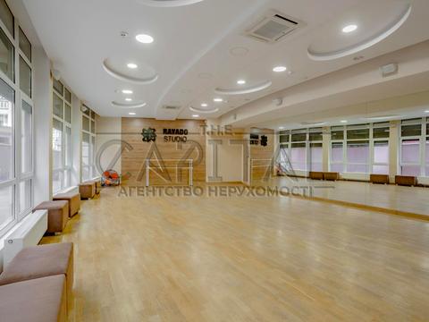 комерційна за адресою Євгена Коновальця вул. (Щорса), 36Д