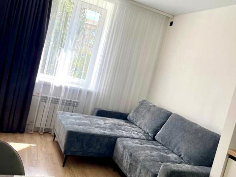 квартира за адресою Соборності просп. (Возз'єднання), 10/1