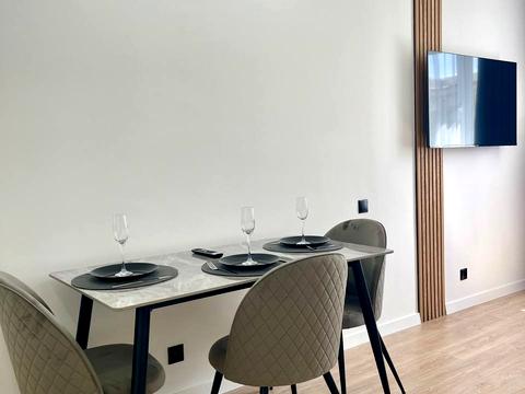 квартира за адресою Соборності просп. (Возз'єднання), 10/1