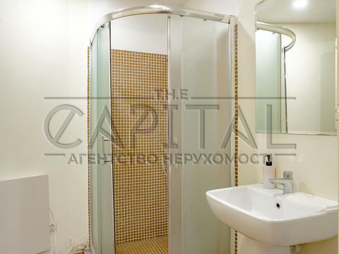 комерційна за адресою вул. Коновальця Євгена, 36Д