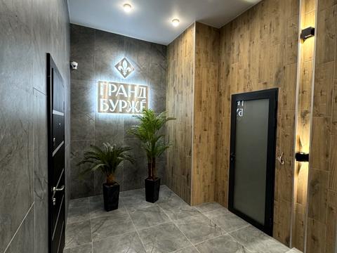 квартира за адресою Леоніда Бірюкова бульв., 2-А