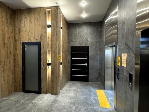 квартира за адресою Леоніда Бірюкова бульв., 2-А