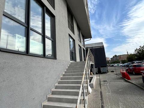 комерційна за адресою Кам'янська вул. (Дніпродзержинська), 127 А