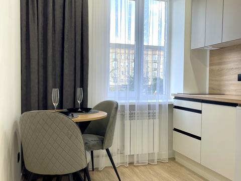 квартира за адресою Соборності просп. (Возз'єднання), 10/1