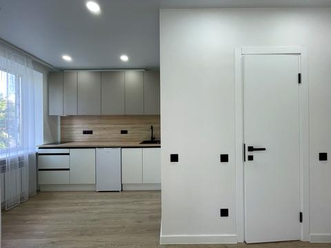 квартира за адресою Соборності просп. (Возз'єднання), 10/1