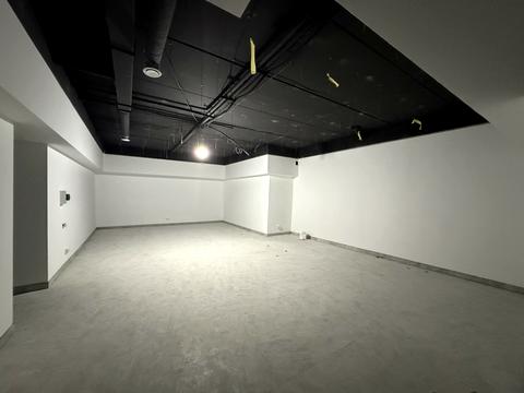 коммерческая по адресу Гната Хоткевича ул., 65/2