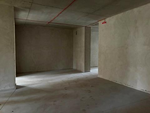 комерційна за адресою Радісна, 4