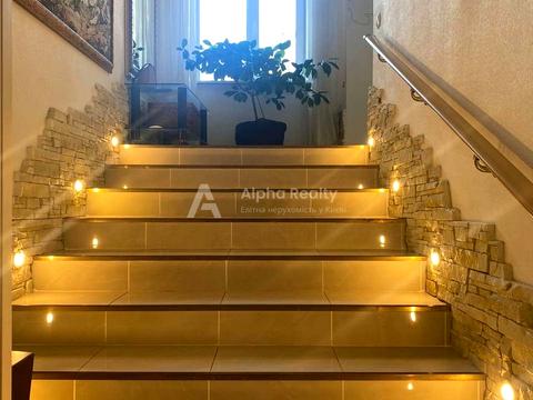 квартира по адресу Академика Богомольца ул., 7/14