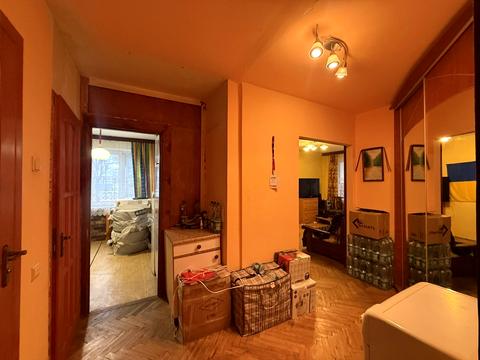 квартира за адресою Тролейбусна вул., 8