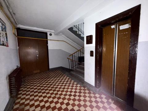 квартира за адресою Тролейбусна вул., 8