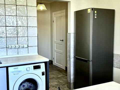 квартира за адресою В'ячеслава Чорновола вул., 16