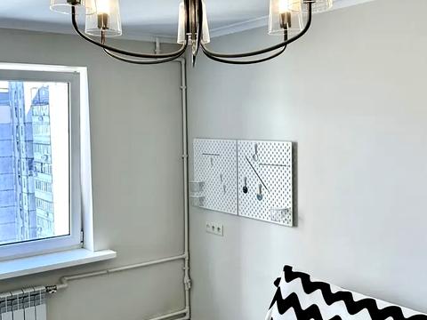 квартира за адресою В'ячеслава Чорновола вул., 16