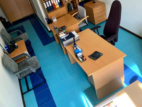 комерційна за адресою Оболонська набережна вул., 1, к1