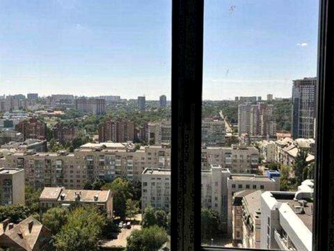 квартира за адресою Василя Тютюнника вул. (Анрі Барбюса), 39