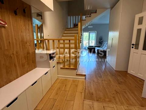 будинок за адресою Малоземельна