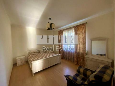 будинок за адресою Миколи Бажана просп.