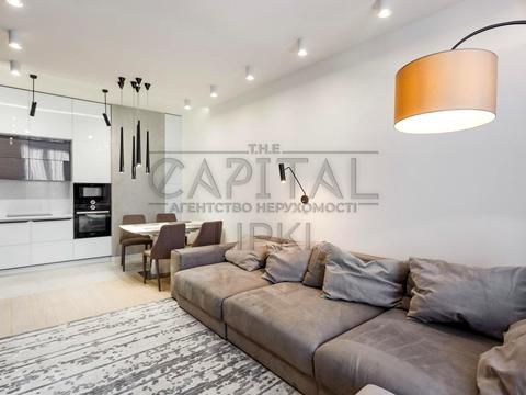 квартира по адресу Андрея Верхогляда ул. (Михайла Драгомирова), 11