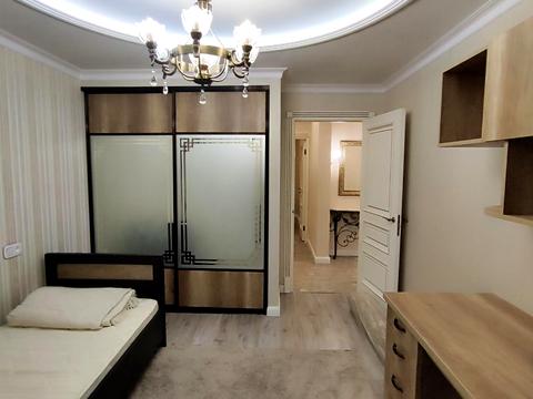 квартира за адресою Академіка Корольова вул., 86