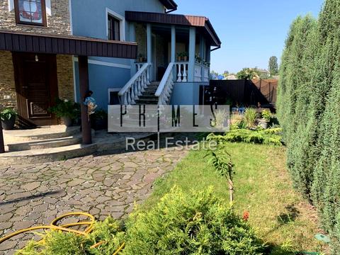 будинок за адресою Миколи Бажана просп.