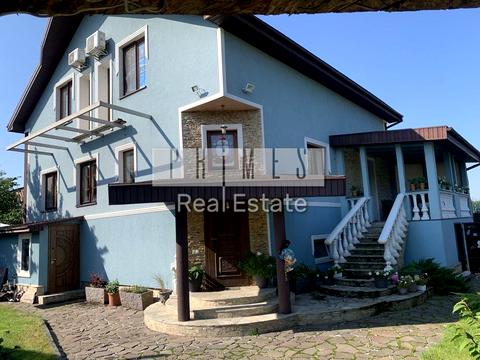 будинок за адресою Миколи Бажана просп.