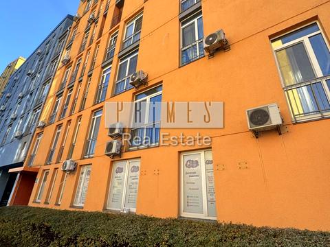 комерційна за адресою Регенераторна вул., 4